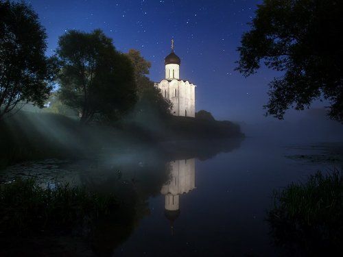 И ночь без штор...