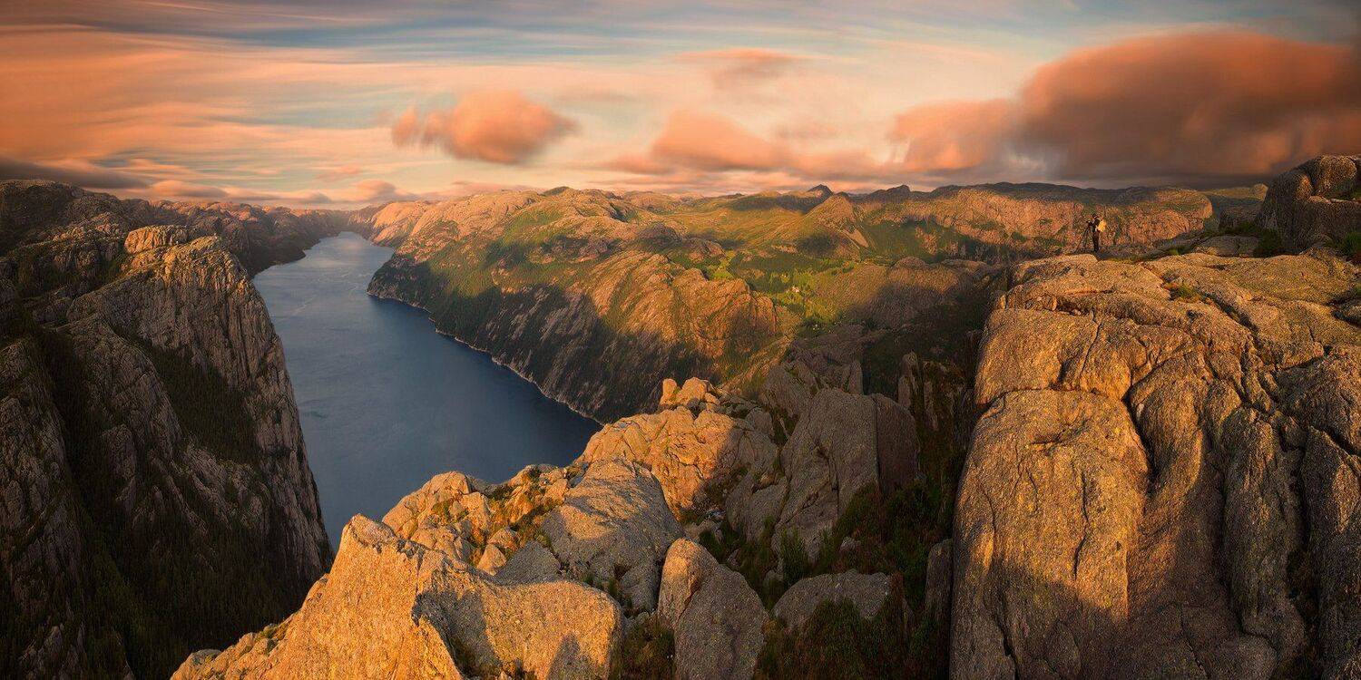 , Pawel Kucharski