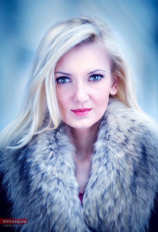 девушка, портрет, взгляд, глаза, выражение, лицо Зима фото превью