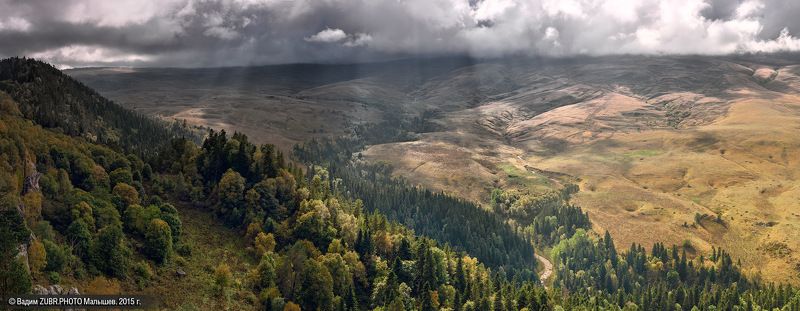 Zubrphoto, Адыгея, Горы, Лаго-наки, Лучи, Облака, Осень, Панорама Дыхание приближающейся осени. фото превью