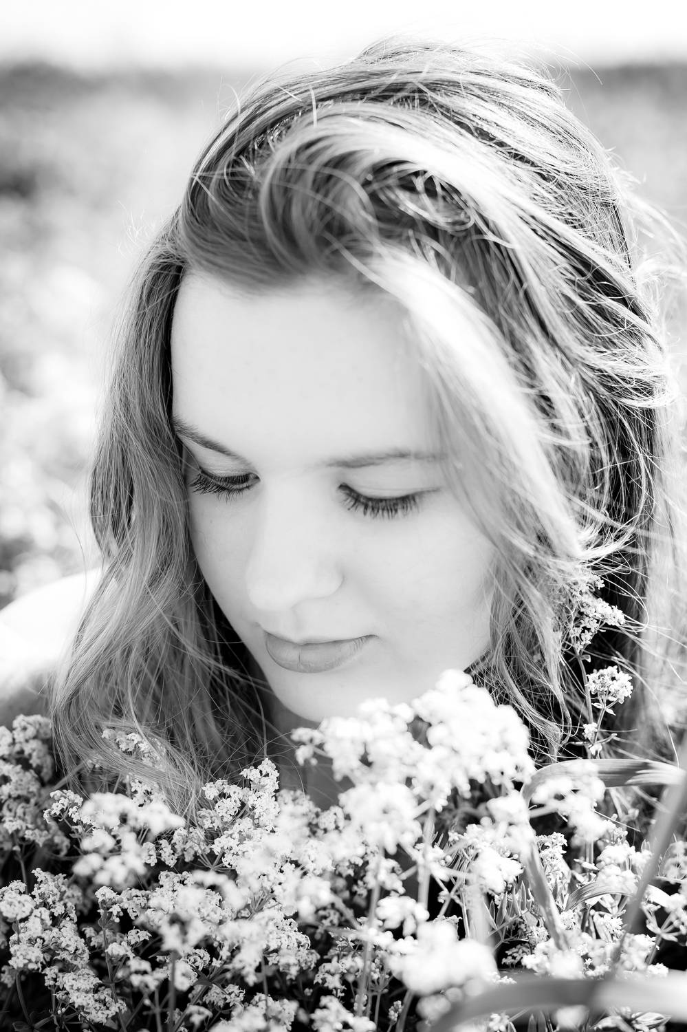 портрет, девушка, цветы, лето, Юрий Морозов