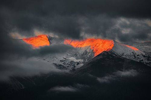 Sunrise on Marble Ridge, Pirin