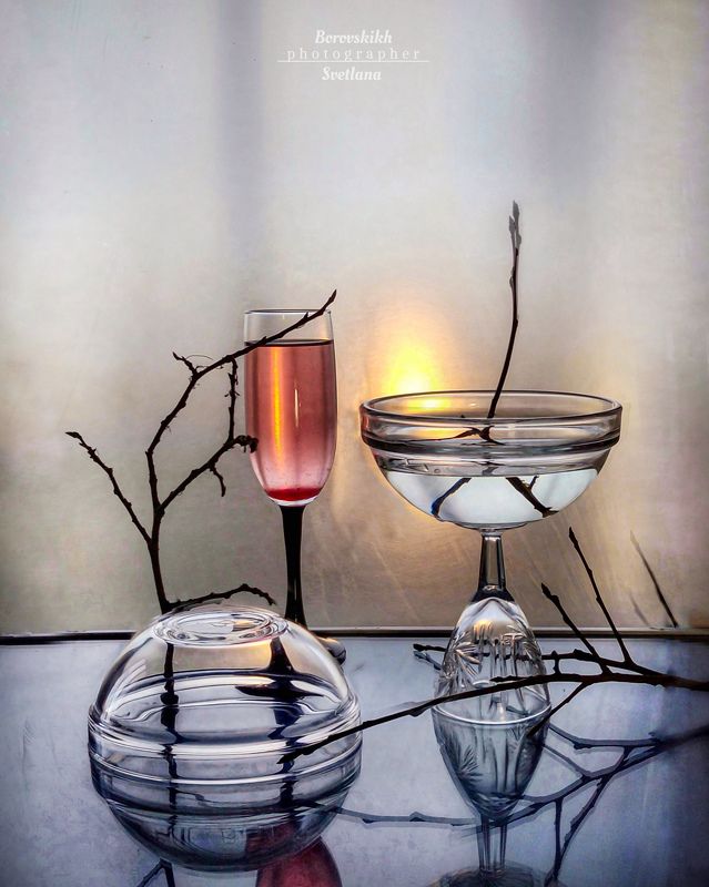 натюрморт,  стекло, натюрморт, фото с полиэтиленом, осень, красный телефон Солнышко в бокале фото превью