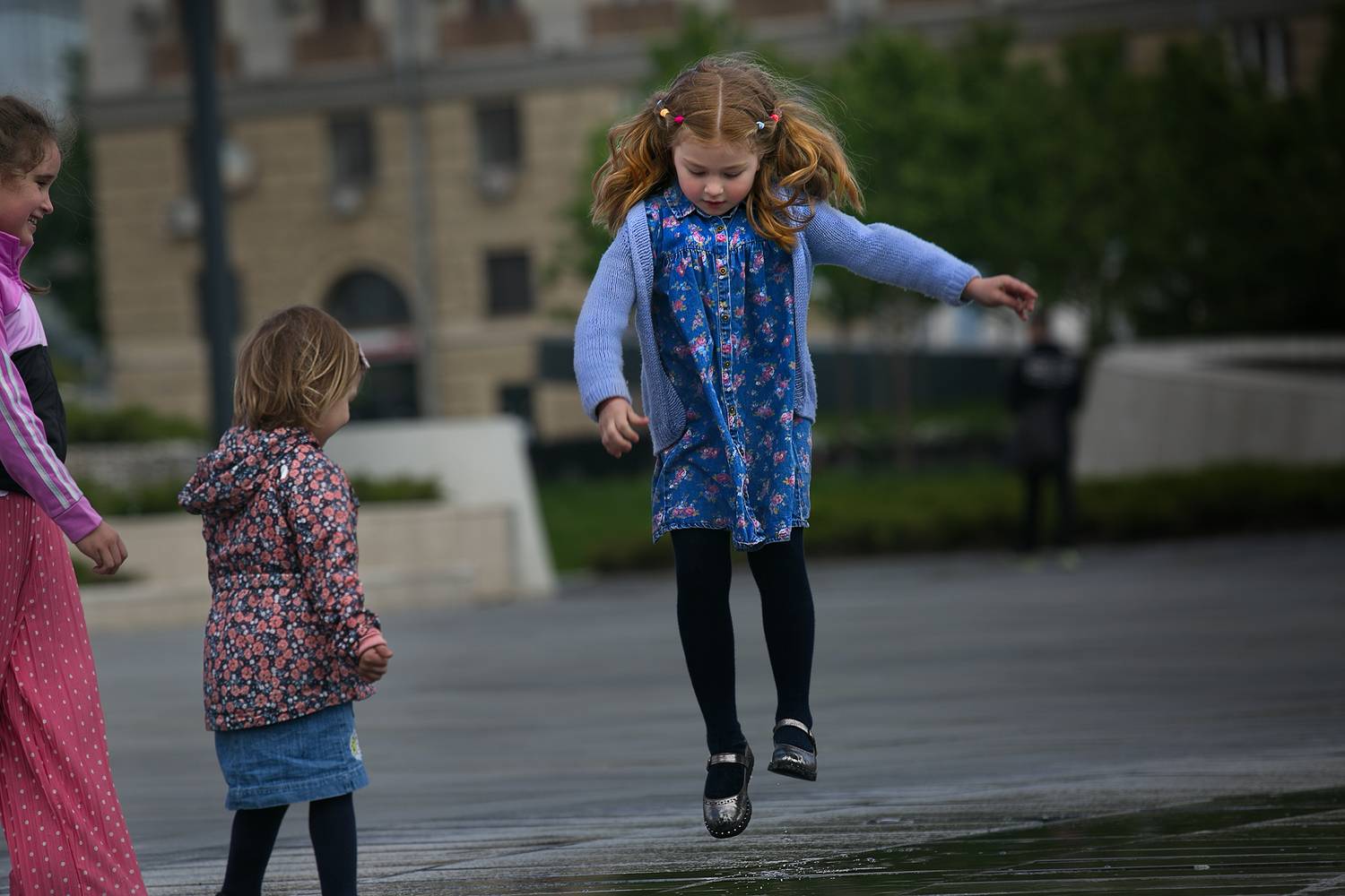 дети, дети и город, уличное фото, детские эмоции, детский уличный портрет, Vera Trandina