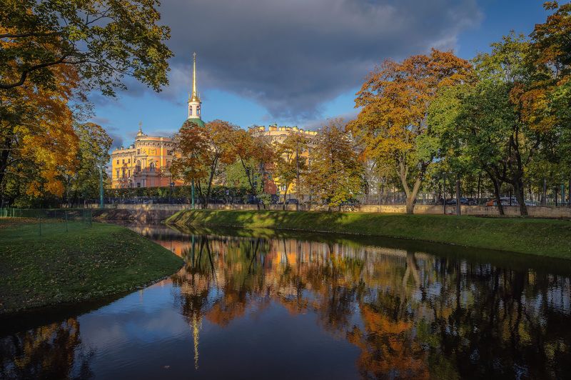 Михайловский сад, вид на Михайловский замок фото превью