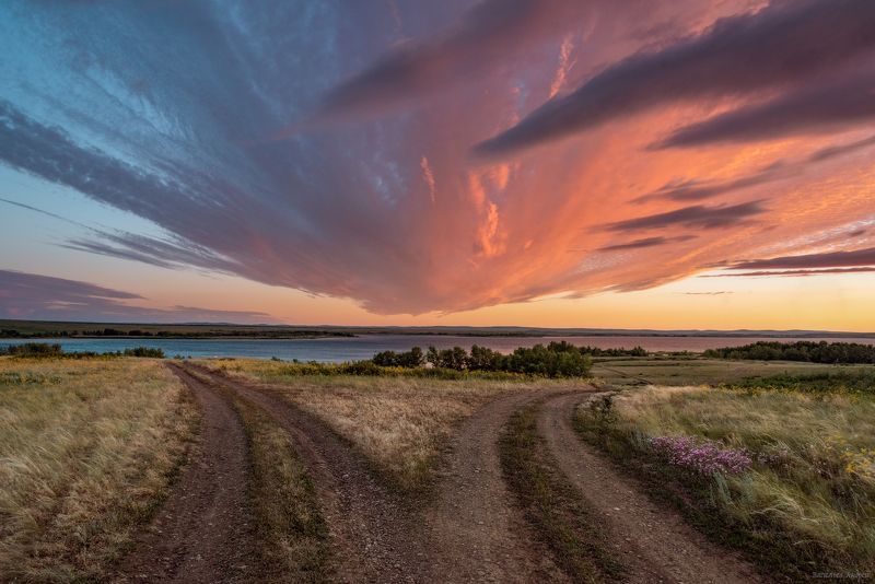 Две дороги фото превью