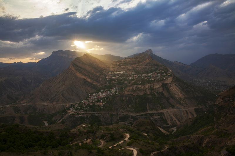 Гуниб на закате фото превью