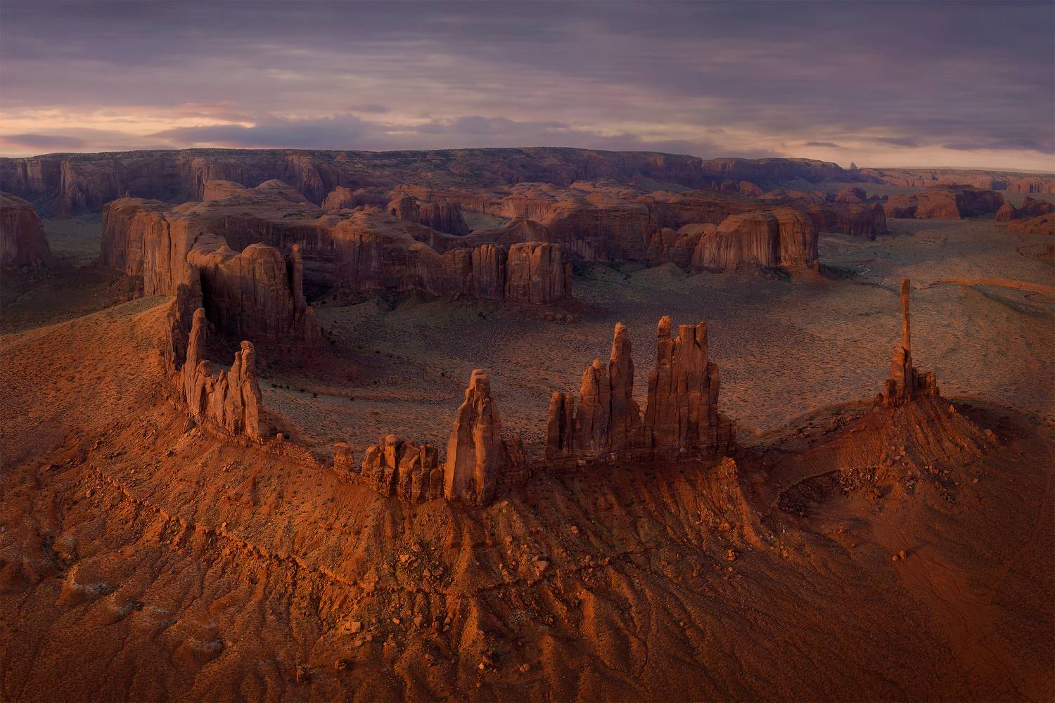 yei bi chei,  totem pole,  aerial capture,  panoramic , monument valley,  arizona,  utah,  usa,  rare, Майк Рейфман