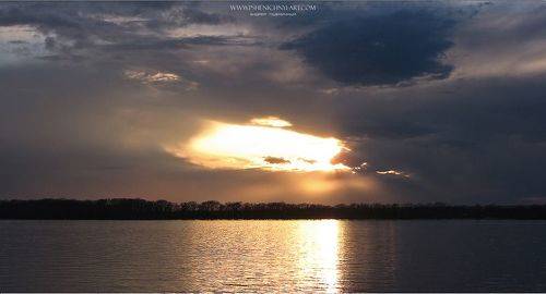 Жёлтая дыра