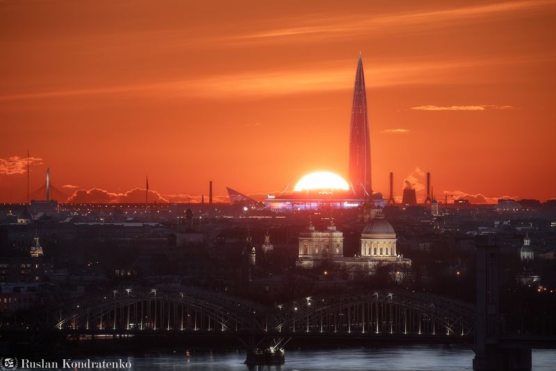 санкт-петербург, закат, лахта-центр, лахта, небоскреб, прострел, мост, финляндский железнодорожный мост, лавра, александро-невская лавра, композитная фотография, time blending Панорама Петербурга фото превью