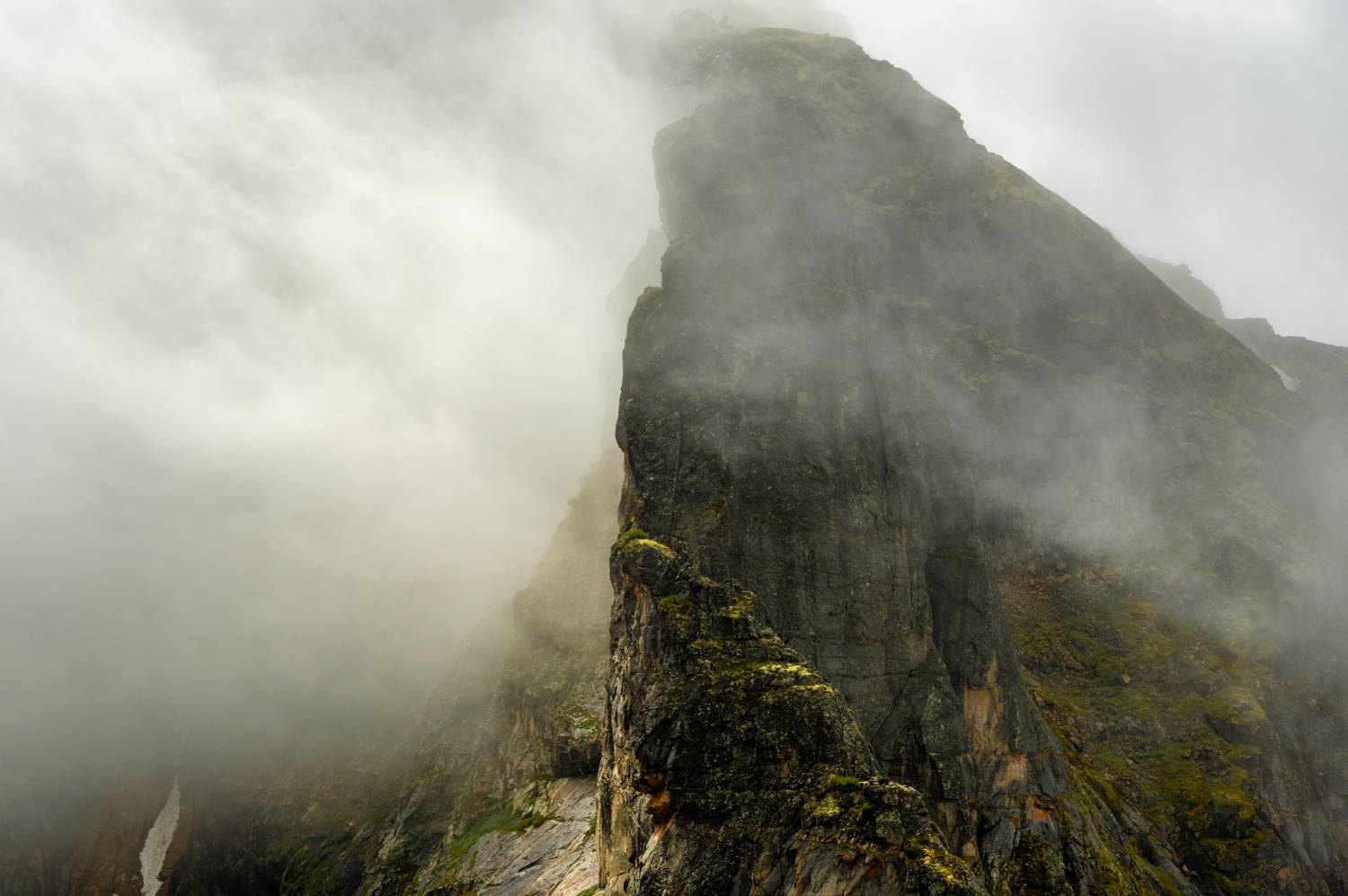 , Денис Лубсанов