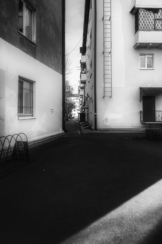 тюмень, улица, город, осень, ноябрь, стритфотография, уличная фотография, сергейалтушкин  фото превью