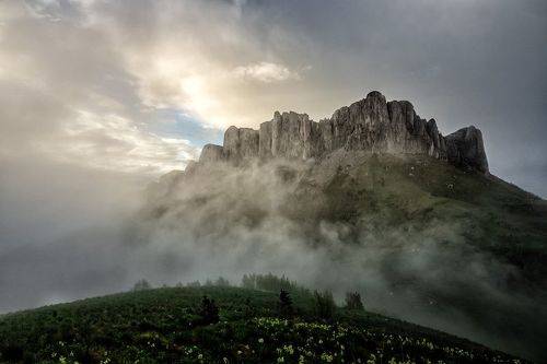 Древний город