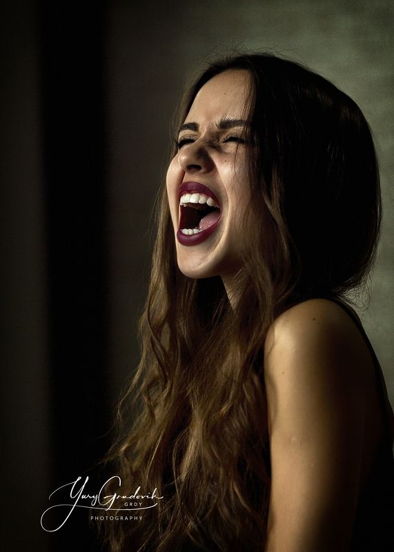 Истерика фото превью