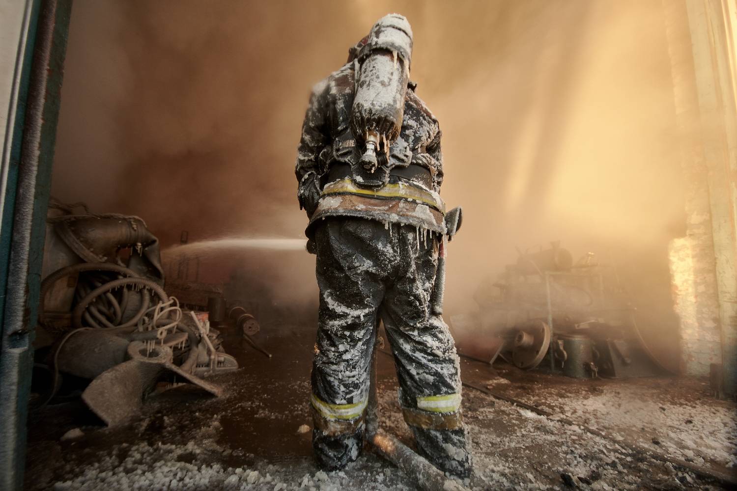 огонь, пожарные, emergency, help, save, мчс, fire, firefighter, rescue, rescuers, спасатели, дым, работа, brave, Илья Тильман