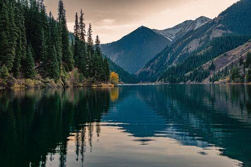 Озеро Кольсай