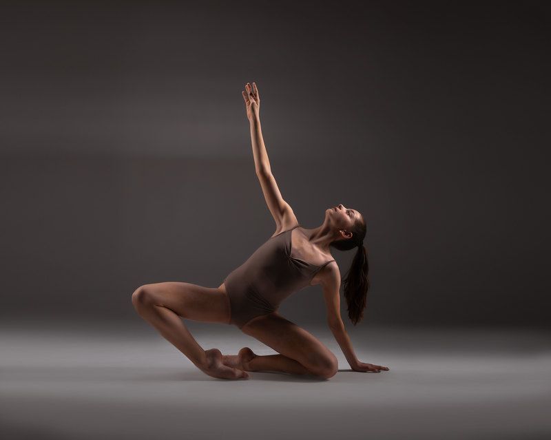 гимнастка баллет sportart Через тернии к звездам фото превью