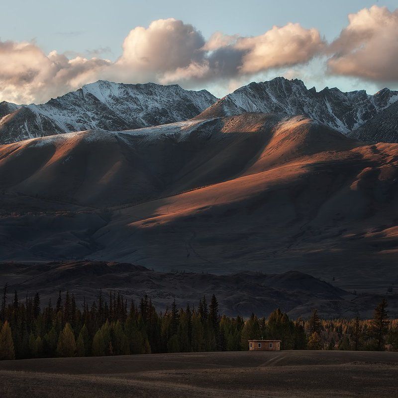 Алтай, Горы, Отшельник Дом отшельника фото превью