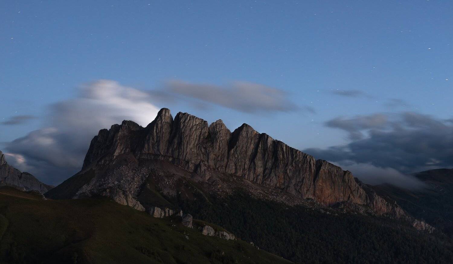звёзды, ньчь, облака, спящий ящер, Alexander Plekhanov