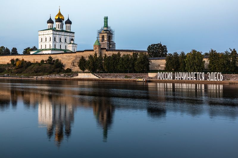Вечернее отражение фото превью