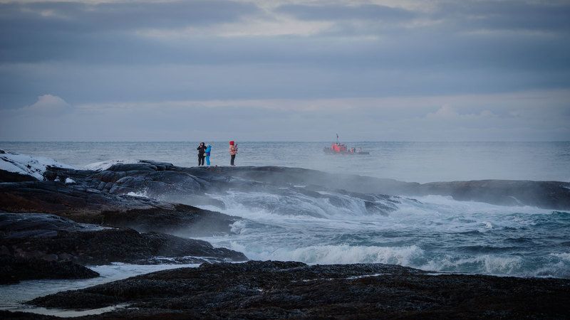По волнам фото превью