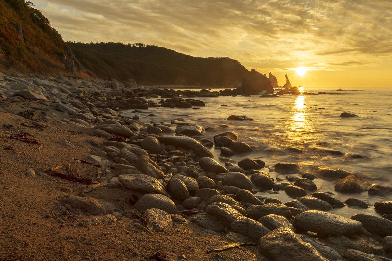 Рассвет, солнце, мыс, море Солнце взойдёт! фото превью