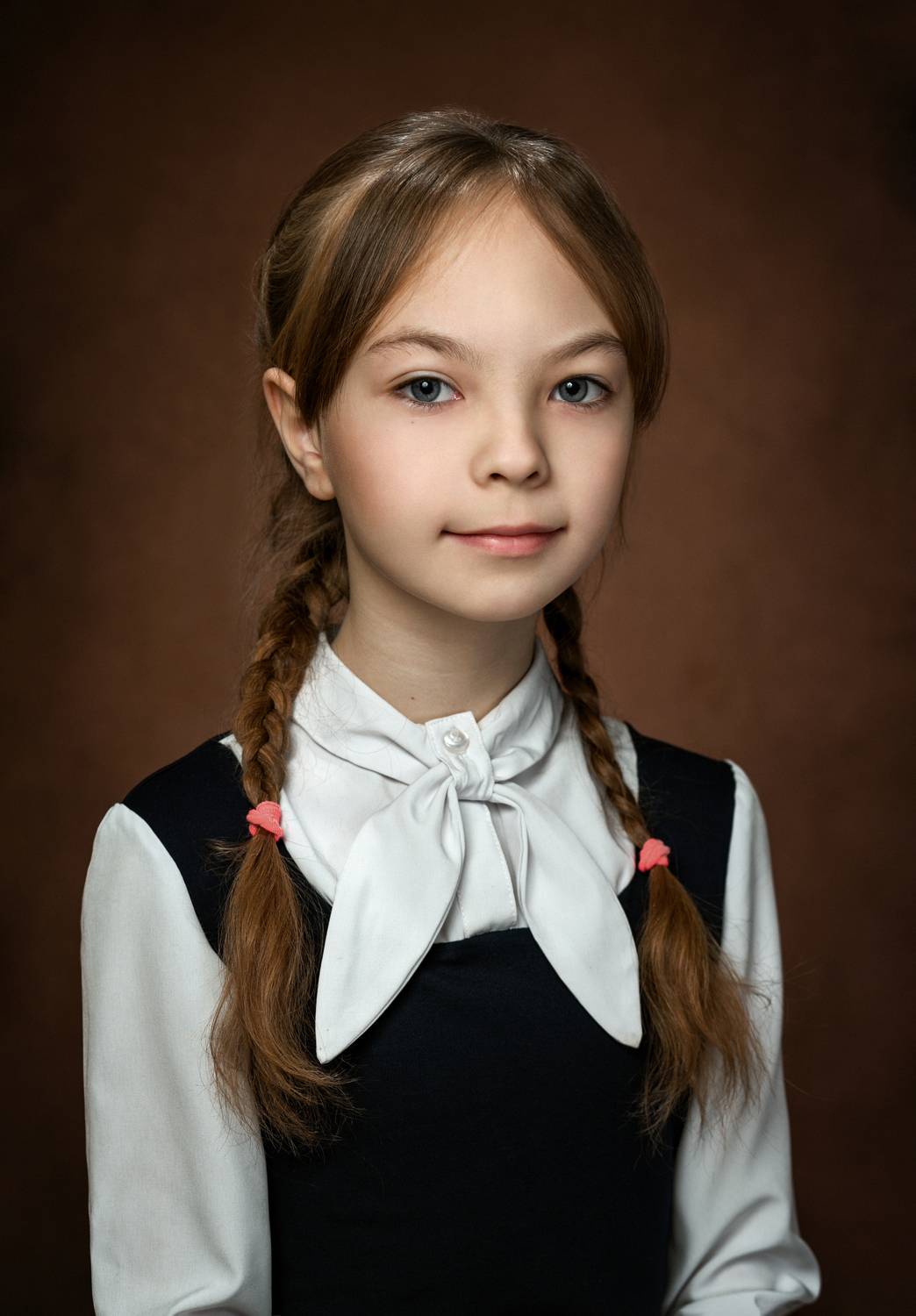 девочка, студия, школа, школьные годы, школьная фотография, Ренц Геннадий