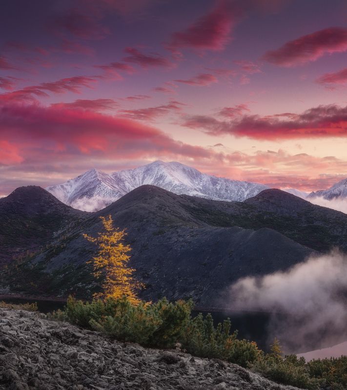 Утренние краски над озером Танцующих Хариусов фото превью
