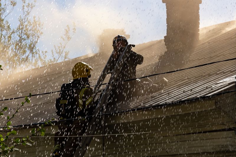 огонь, пожарные, emergency, help, save, мчс, fire, firefighter, rescue, rescuers, спасатели, дым, работа, brave  фото превью