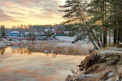 Повториться восходу в реке