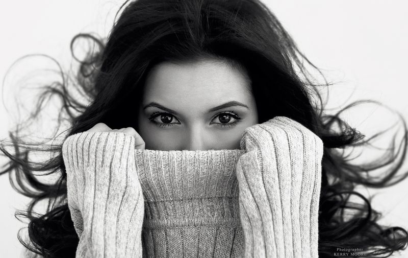 portrait, beauty, girl, model, eyes, woman, female, glamour, style, fashion, face, black and white, monochrome, light Flirt фото превью