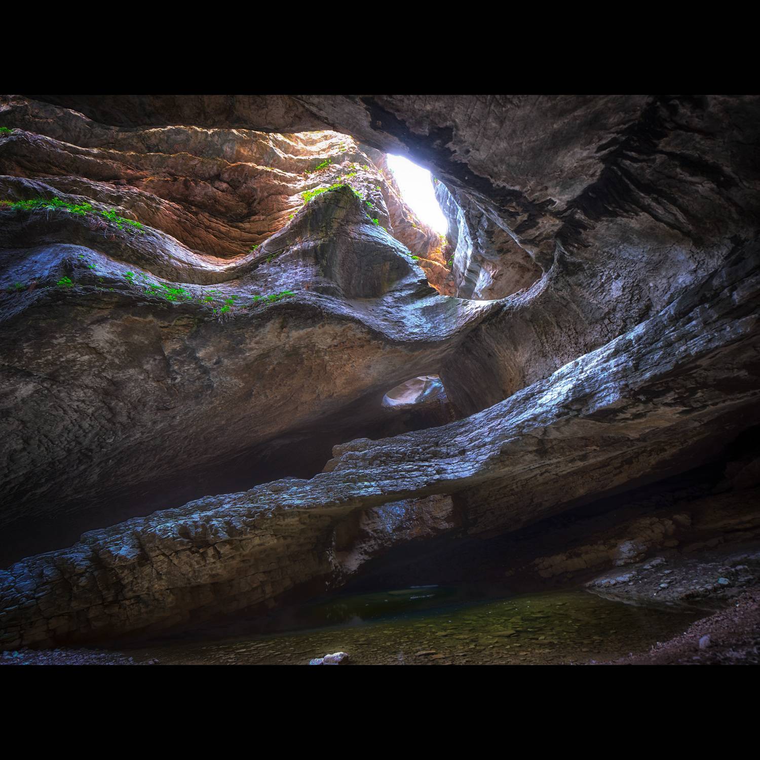 Салта, водопад, ущелье, пещера, вода, водохранилище, горы, весна, кавказ, россия, дагестан, восход, природа, пейзаж, дронофото, Ivan A. Godovikov