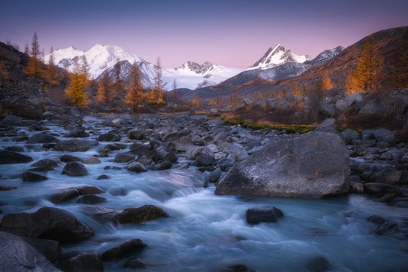 алтай, горный алтай, пейзажи алтая, кош-агачский район, горная река, золотая осень, горы, осенний алтай, горная тайга Пробуждение Талдуры фото превью