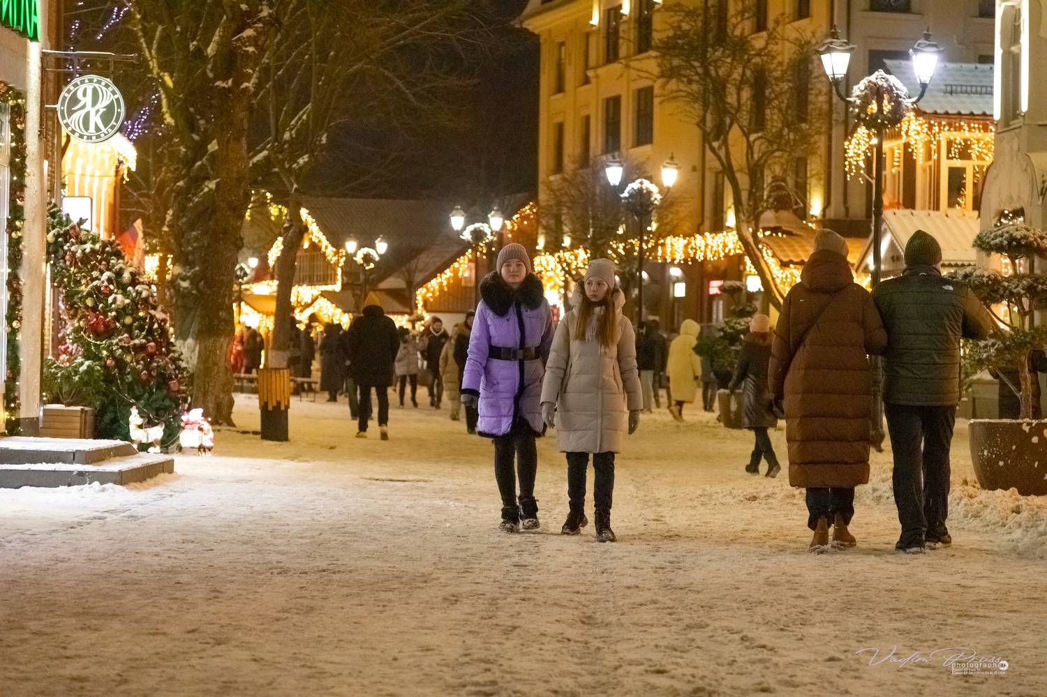 Зеленоградск, зима, Рождество, улица, фотография, стрит, Калининградская область, Свирин Вадим, 2022, Vadim Svirin
