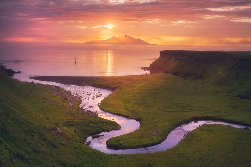 Огненный закат фото превью