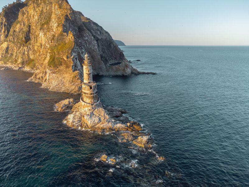Маяк Анива на Сахалине фото превью