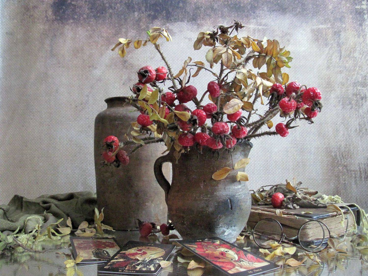букет, ветки, шиповник, керамика, винтаж, карты таро, Наталия Тихомирова