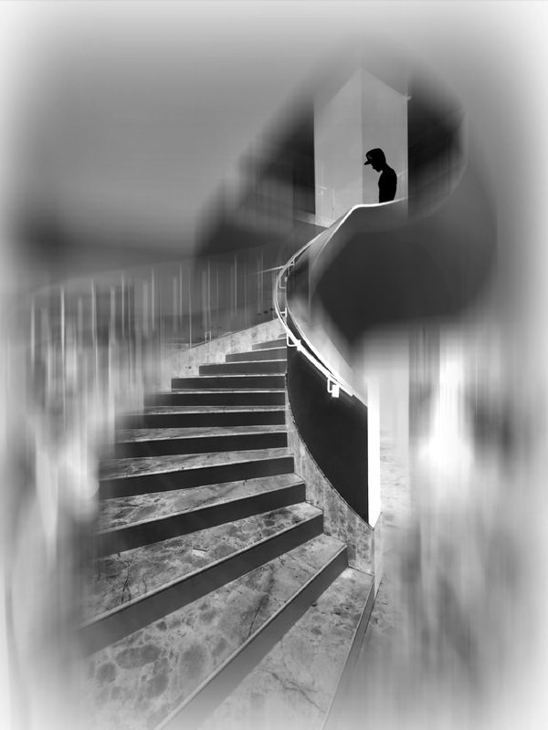 Coming down фото превью