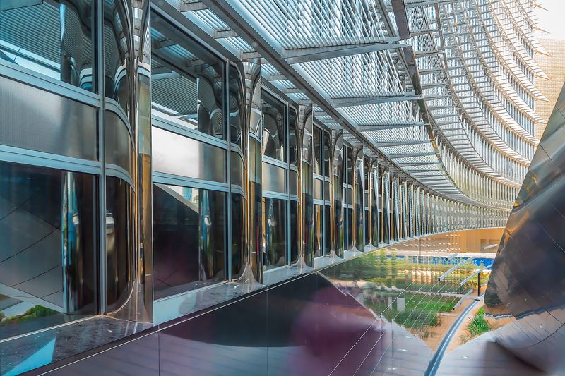 Glass and Metal фото превью