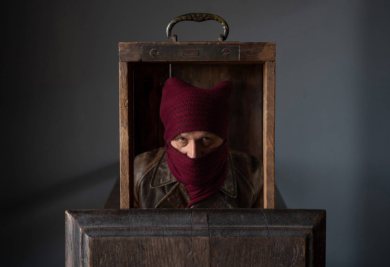 самоизоляция в выдвижном ящичке. 2020 г., Игорь Морозов