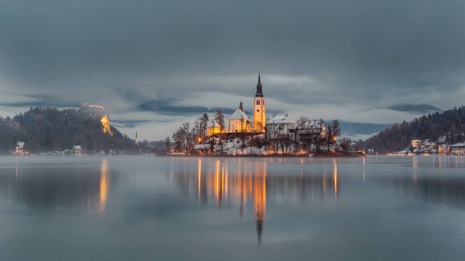 lake bled afternoon mood foggy reflection, Bor Rojnik