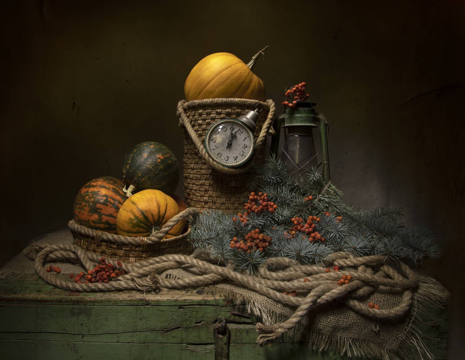 натюрморт, тыква, будильник, тыквы, ель, рябина, шпагат, Татьяна Феденкова