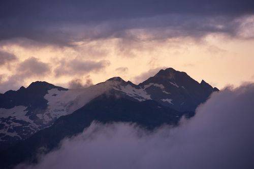 Закат на Кавказе