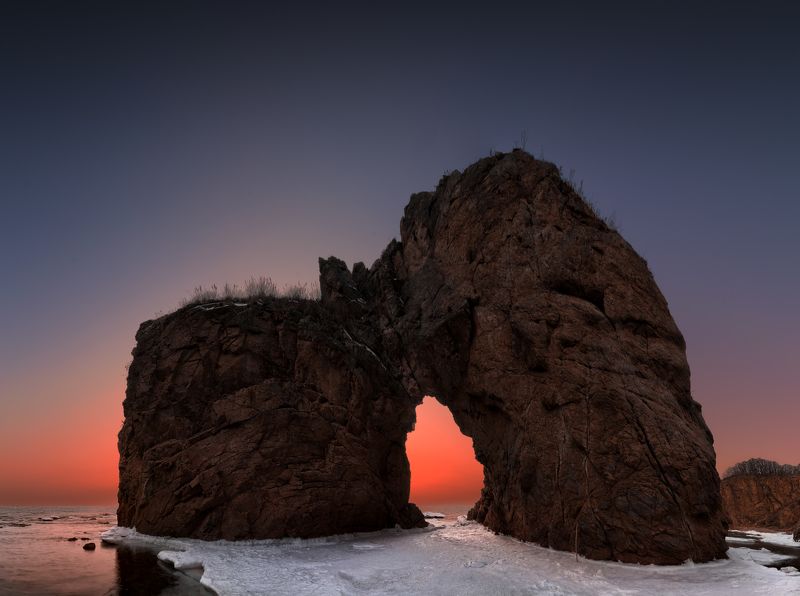 Каменный лик фото превью