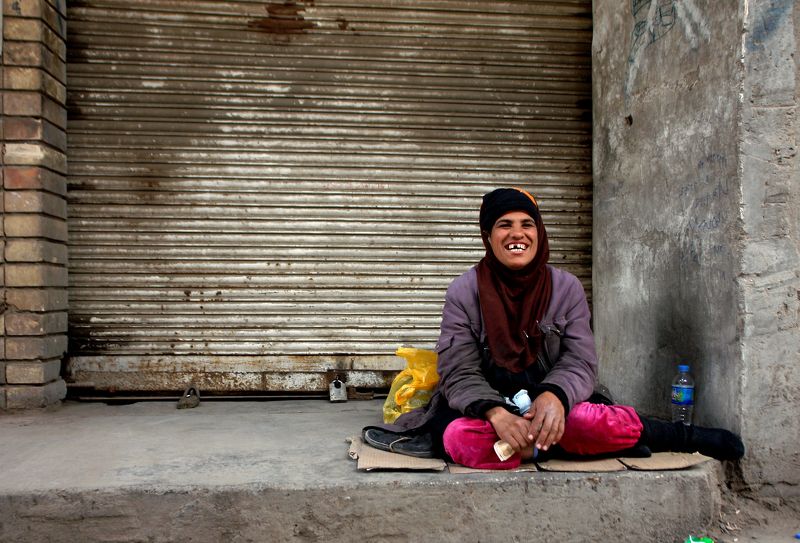 Khadija...entered the world silently...drowning silently in the sea of ​​sadness...waiting for the best...she left the world silently...and the best has not yet come. фото превью