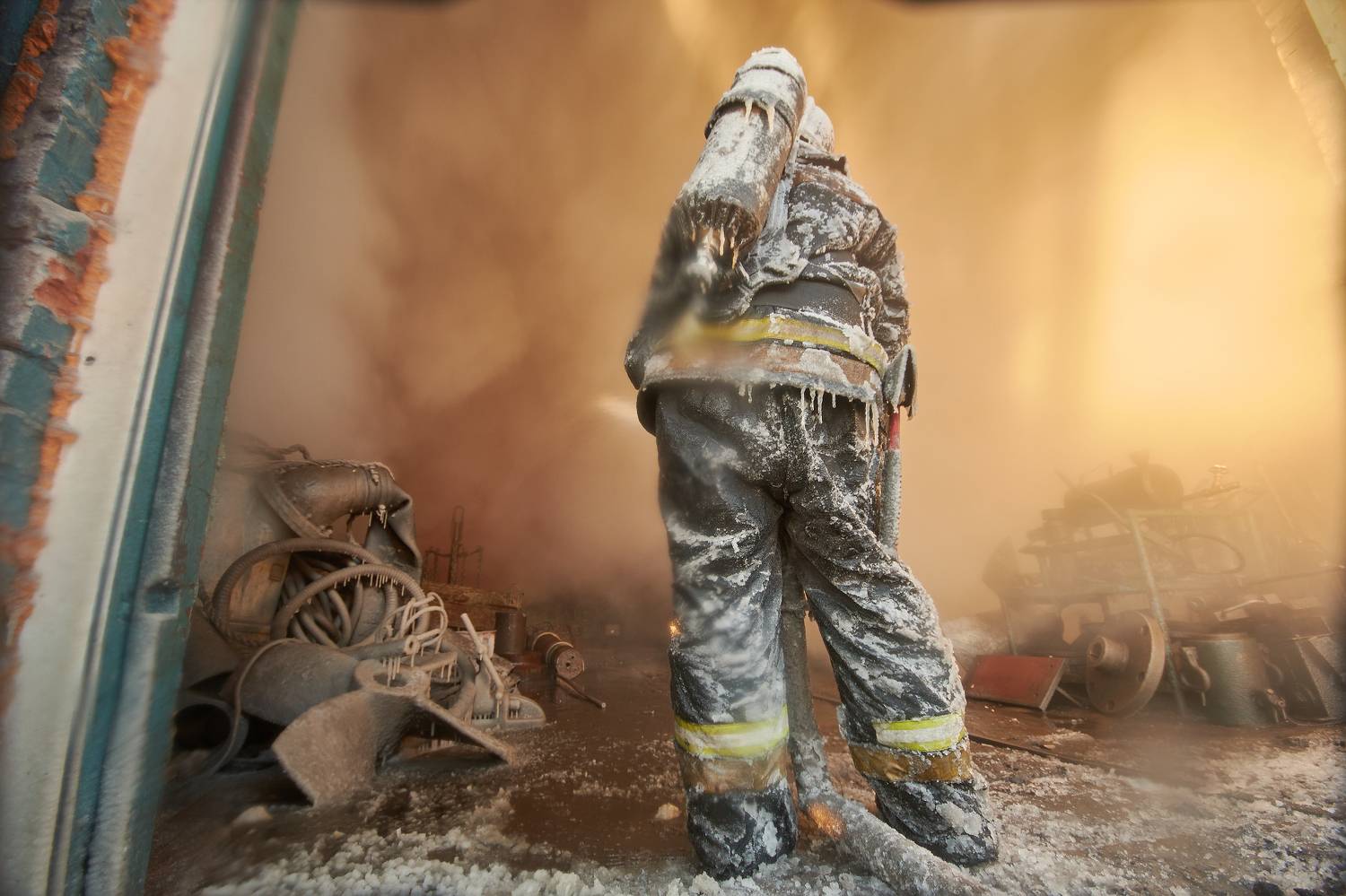 огонь, пожарные, emergency, help, save, мчс, fire, firefighter, rescue, rescuers, спасатели, дым, работа, brave, Илья Тильман