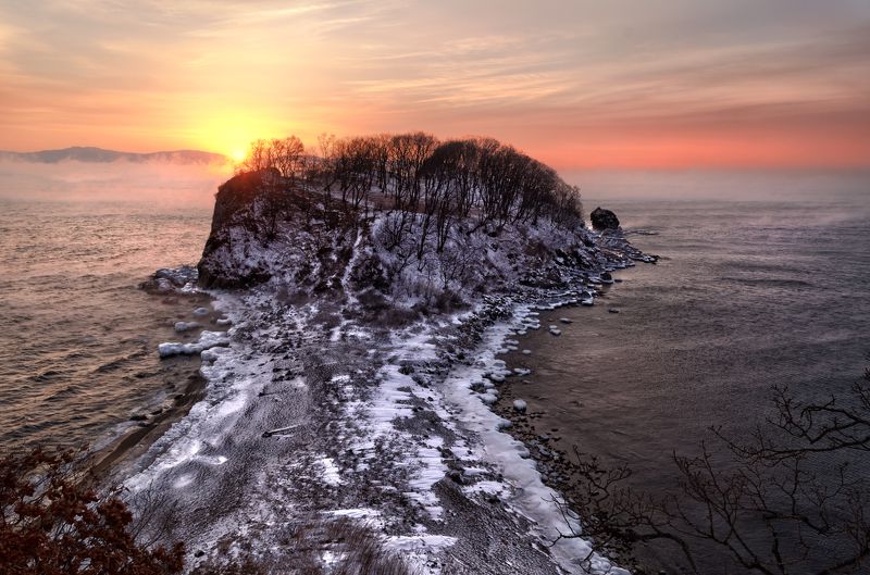 Скала Бахирева фото превью