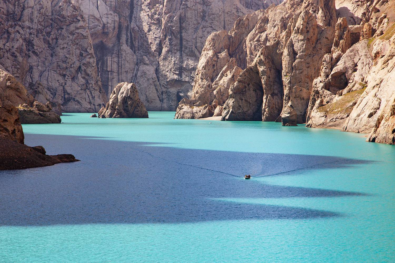 кыргызстан, кель-суу, Элина Магалимова