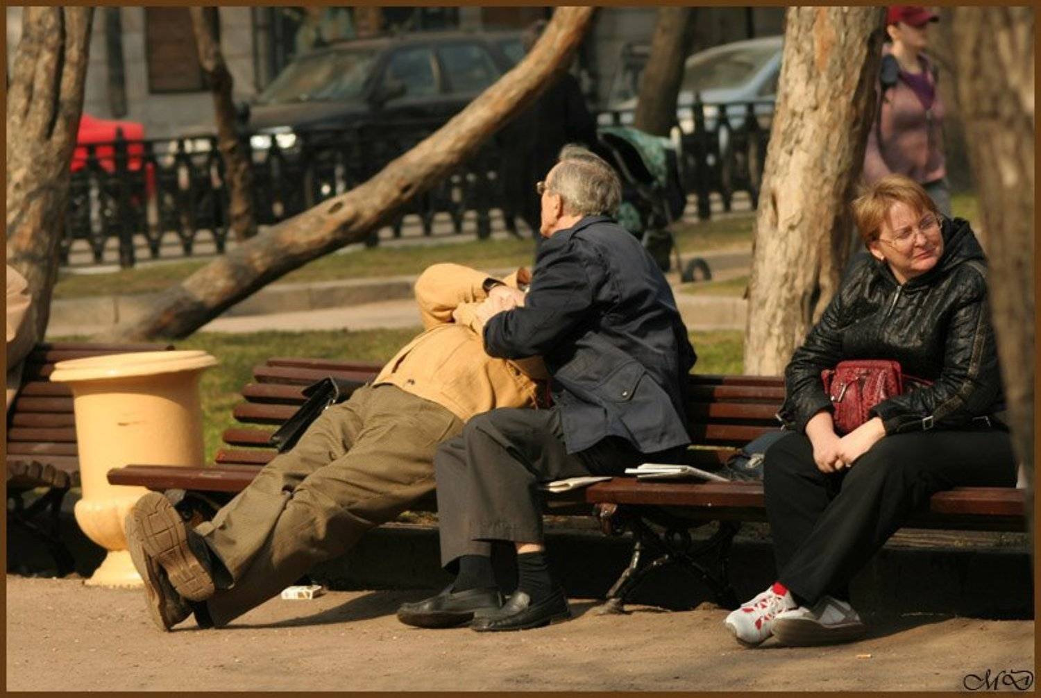 мужчины, пятница ,жанр ,репортаж ,парк, весна, Мария