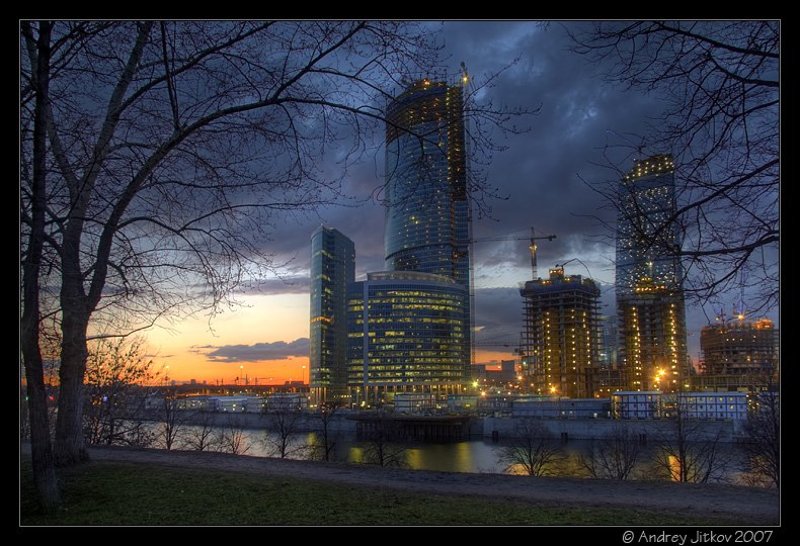 москва, весна, апрель, вечер, город, закат, дома, деловой центр, река, photohunter Деловой закат фото превью